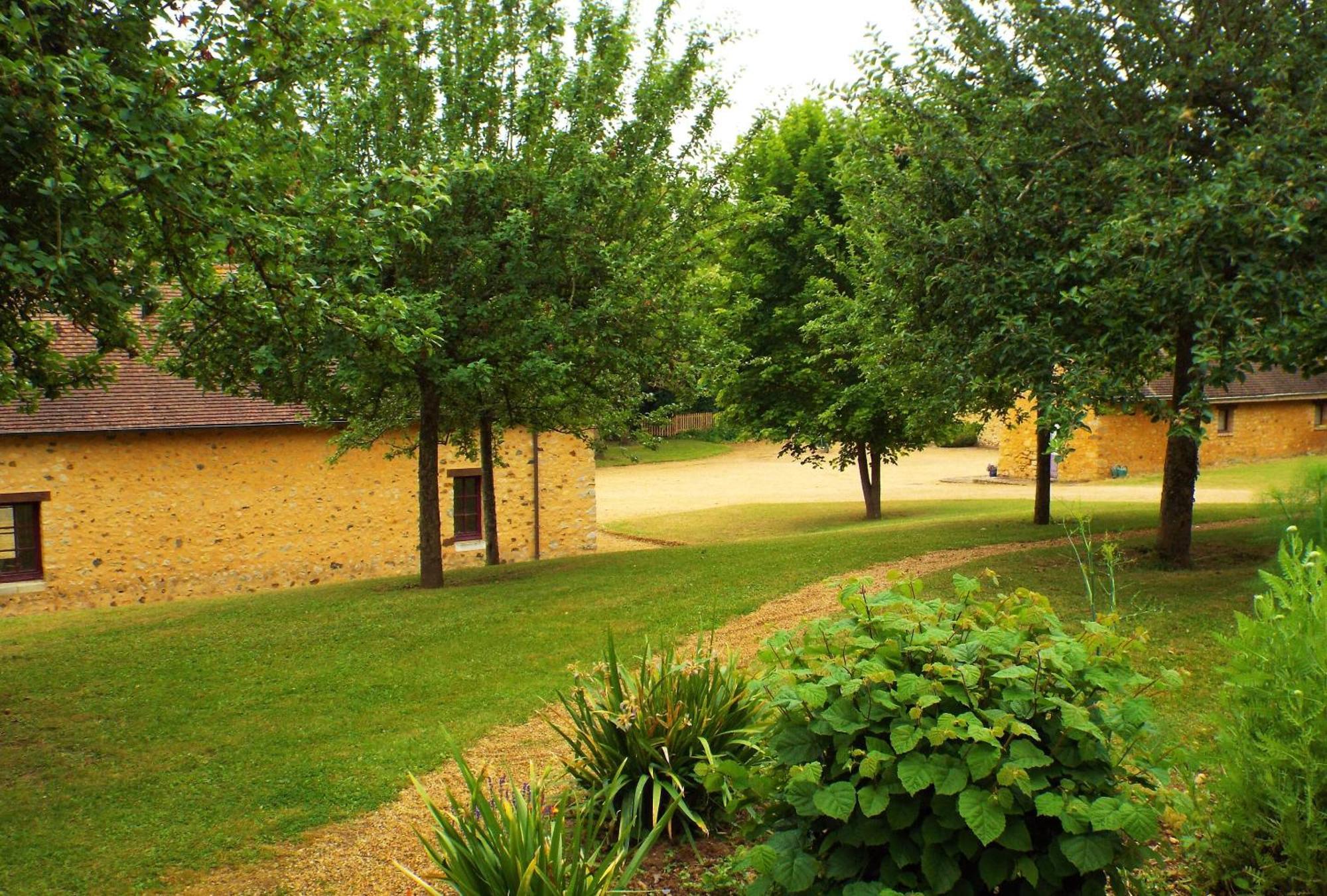 Paulanosa Gite Asnieres-sur-Vegre Exterior photo